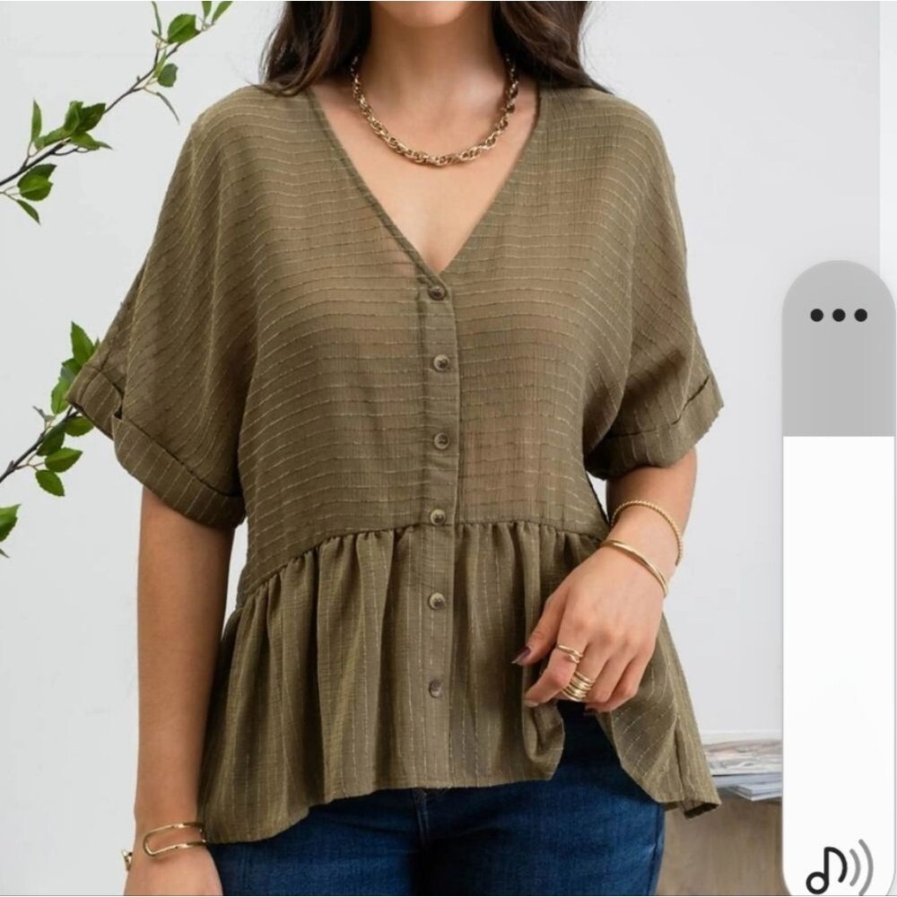 Blu Pepper Olive Green Short Sleeve Peplum Blouse - NWOT - Picture 2 of 7